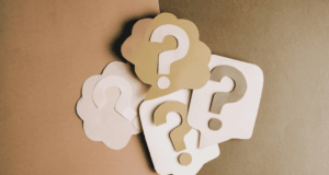 Thoughtful Museum Board Candidate Evaluation Questions graphic of thought and speech bubbles with question marks in them